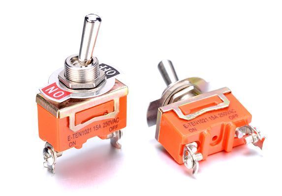 Toggle Switch SPST On-Off 15A 250V