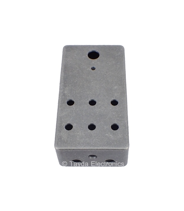 CREAM Drilled Enclosure for PedalPCB 6 Knob Type 1