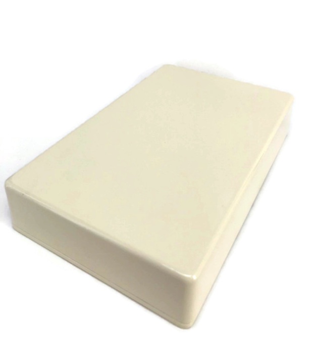 1590DD Style Aluminum Diecast Enclosure CREAM