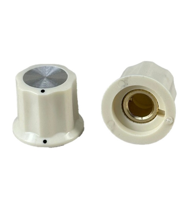 Cream Moog Knob 19x16mm Shaft 6.4mm