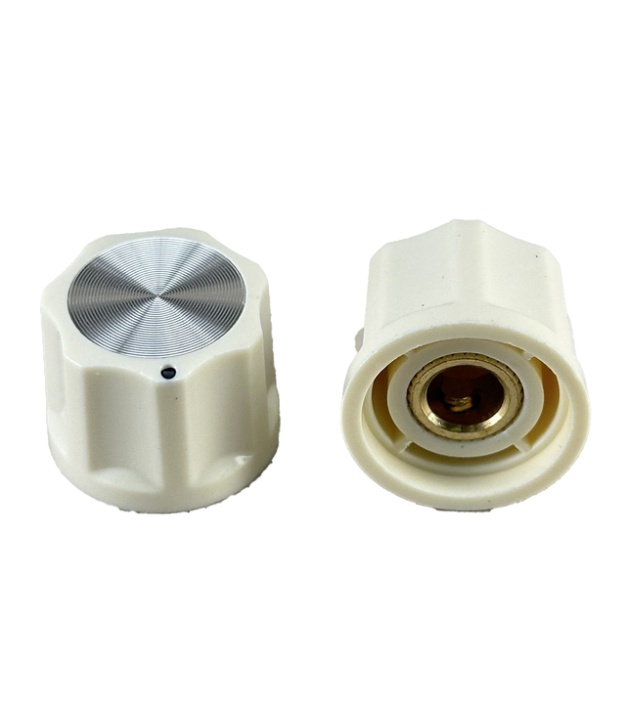 Cream Moog Knob 16x21mm